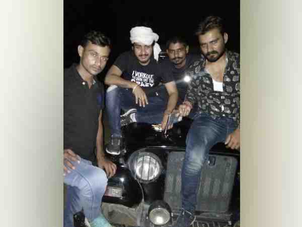 criminals deliver dialogues before shooting police officers in rajasthan