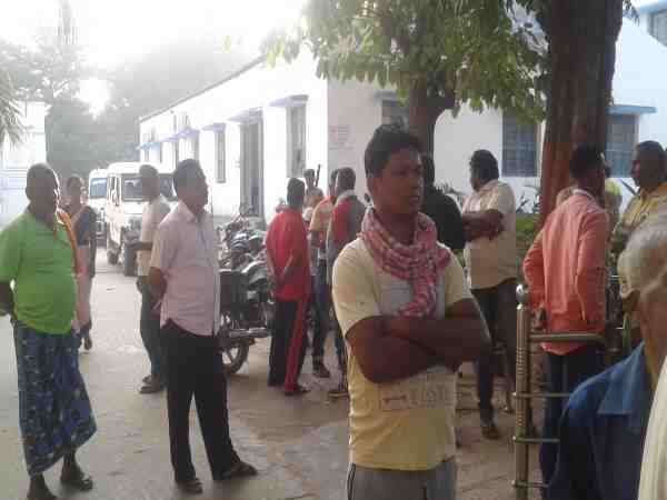 college professor shot dead during morning walk at nalanda in bihar