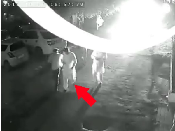 सौरभ मदान मिट्ठू ही रामलीला का मुख्य आयोजक था सौरभ मदान मिट्ठू ही रामलीला का मुख्य आयोजक था