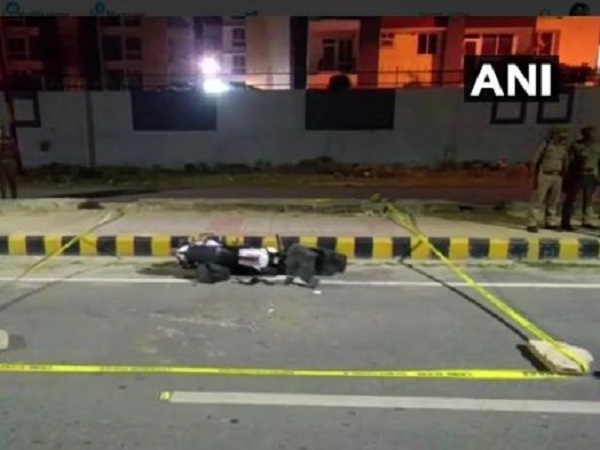 सीन रीक्रिएशन पर उठ रहे सवाल सीन रीक्रिएशन पर उठ रहे सवाल