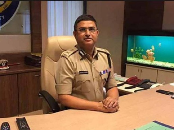 राकेश अस्थाना के खिलाफ दर्ज हुआ है केस 