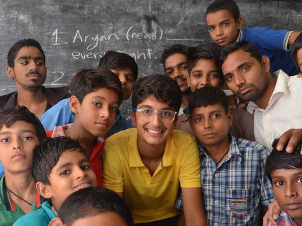 पढ़ेगा तभी तो बढ़ेगा इंडिया