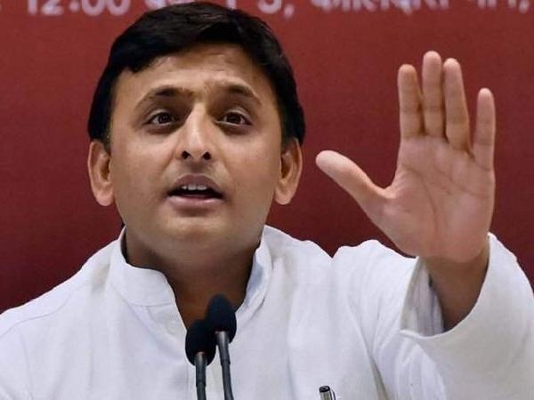 ये परंपरा और आस्था के साथ खिलवाड़ है