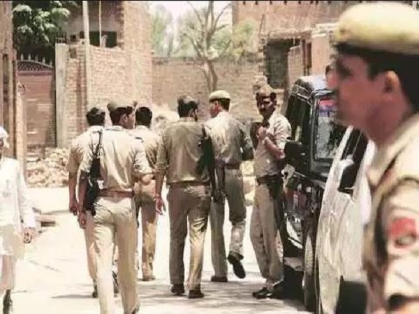 बुलंदशहर में दो समुदाय के बीच तनाव