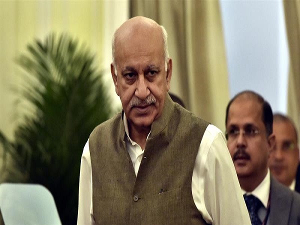 जब बंगाल के प्रभारी थे राजीव गांधी, तब करीब आए थे एमजे अकबर 