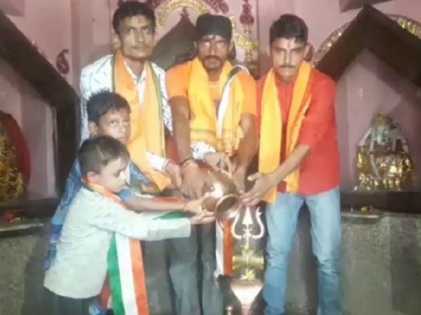 जयश्री राम के नारों से गूंज उठा माहौल