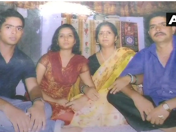 बेटा रहेगा सरकारी आवास में 