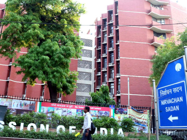 मतदान के दिन संबंधी नियम 