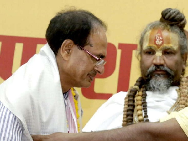 शिवराज सरकार के खिलाफ मोर्चा खोलने वाले कम्प्यूटर बाबा