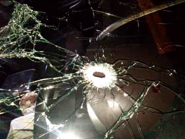 चेतावनी देने के लिए तानी थी पिस्टल