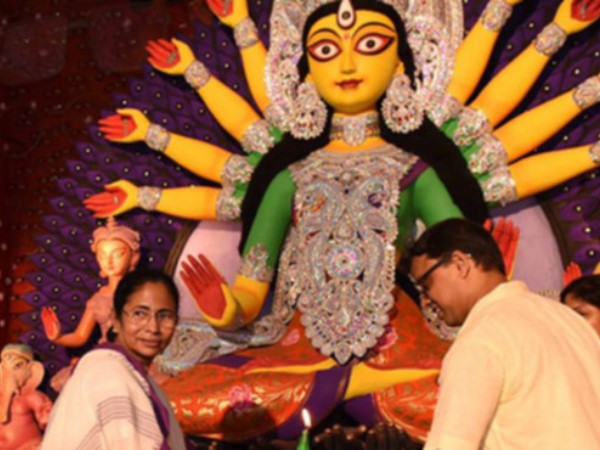 राज मौलवी सड़कों पर उतर गए थे