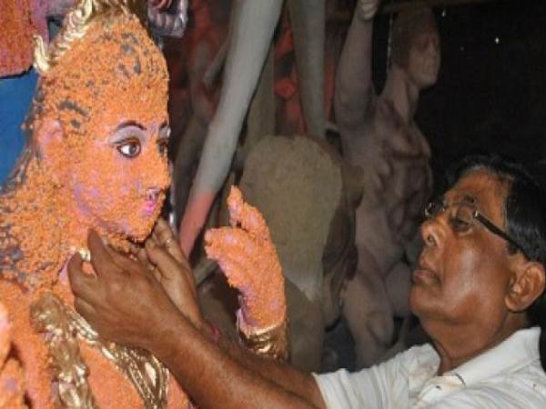gorakhpur 100 kg of masoor dal has been used to prepare maa durgas statue gorakhpur 100 kg of masoor dal has been used to prepare maa durgas statue