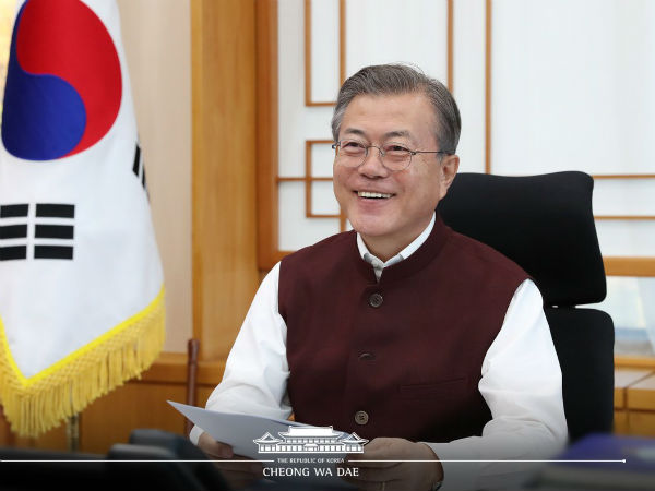 पीएम मोदी के फैशन के मुरीद मून 