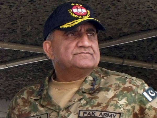 इमरान से पूछने के लिए बताने के लिए मिले जनरल इमरान से पूछने के लिए बताने के लिए मिले जनरल