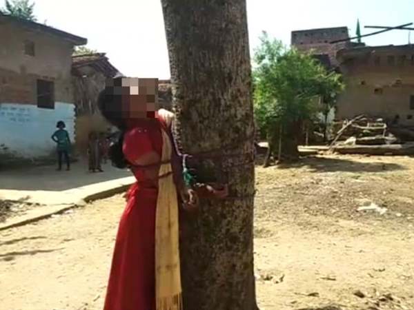 Girl tied to tree and thrashed for eloping with other cast man Nawada bihar