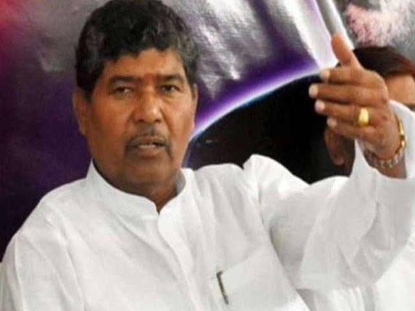 पशुपति कुमार पारस का दावा- नहीं हुई सीट बंटवारे पर कोई बात 