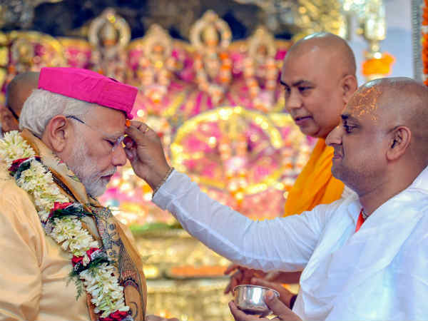 जनकपुर में है माता सीता का विशाल मंदिर 