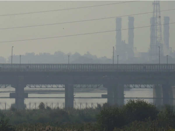 दिल्‍ली की हवा जहरीली