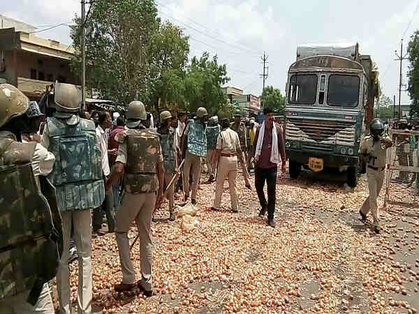 बेहाल हैं किसान