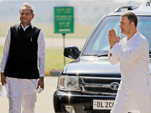 एकजुट कांग्रेस की तस्‍वीर दिखाने की कोशिश 