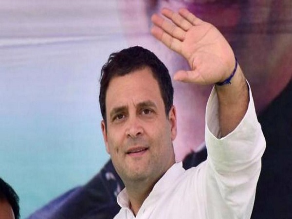 'सबरीमाला में महिलाओं को मिले प्रवेश'