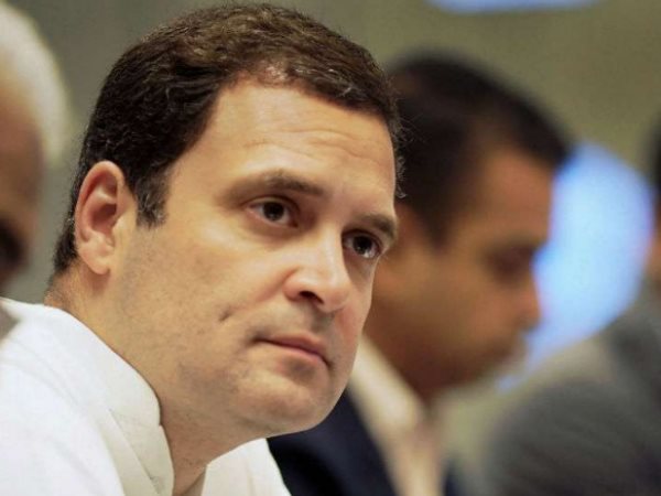 राफेल डील को लेकर सरकार पर हमलावर हैं राहुल