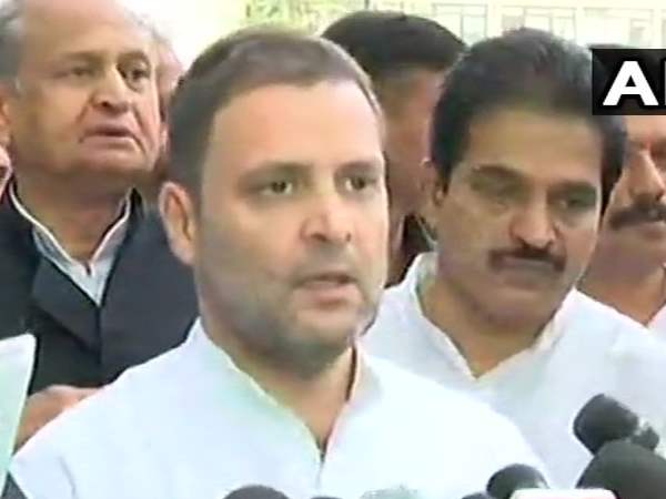 सरकार ने एचएएल की तौहीन की है: राहुल