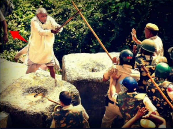 फ्लाईओवर से क्लिक की रवि ने ये फोटो फ्लाईओवर से क्लिक की रवि ने ये फोटो