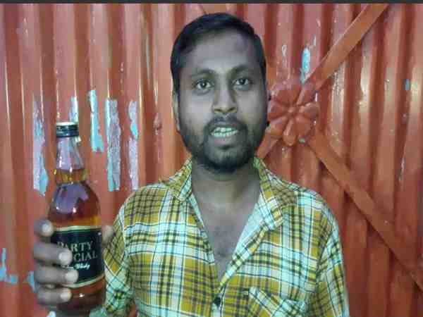 liquor is sold in moradabad at higher prices on the occasion of gandhi jayanti