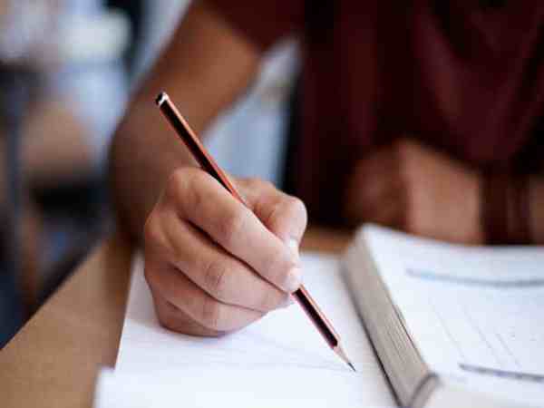 18 नवंबर को परीक्षा कराना पड़ सकता है महंगा 