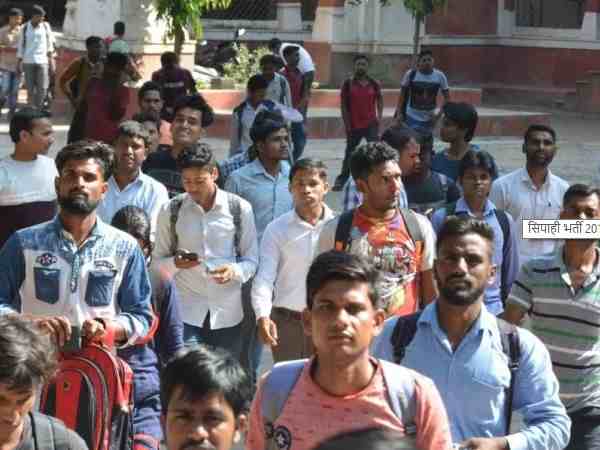 यूपी पुलिस भर्ती परीक्षा पास कराने के लिए ठेकेदारों ने अपनाए ये 7 तरीके