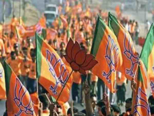 मध्य प्रदेश: अमित शाह के सामने संघ ने की शिवराज सरकार की किरकिरी, भाजपा ने मांगी संघ की मदद