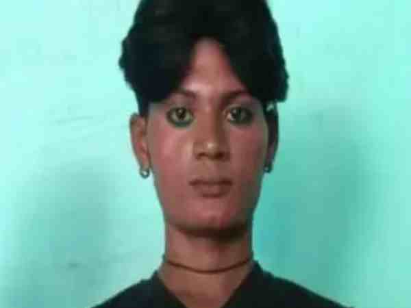 छह साल पहले सांप ने काटा था