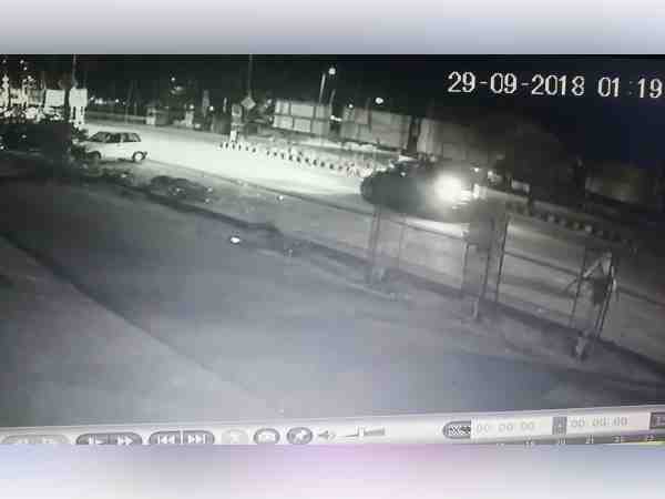 दोनों सिपाही मौके पर मौजूद थे