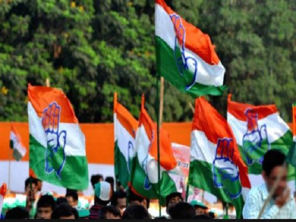 MP: कांग्रेस पार्टी में नहीं थम रहा विरोध का सिलसिला, टिकट वितरण से नाराज कार्यकर्ताओं ने फाड़े पोस्टर