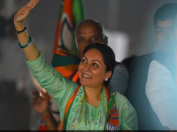 बीकानेर राजपरिवार की सिद्धि कुमारी भी लड़ रहीं चुनाव