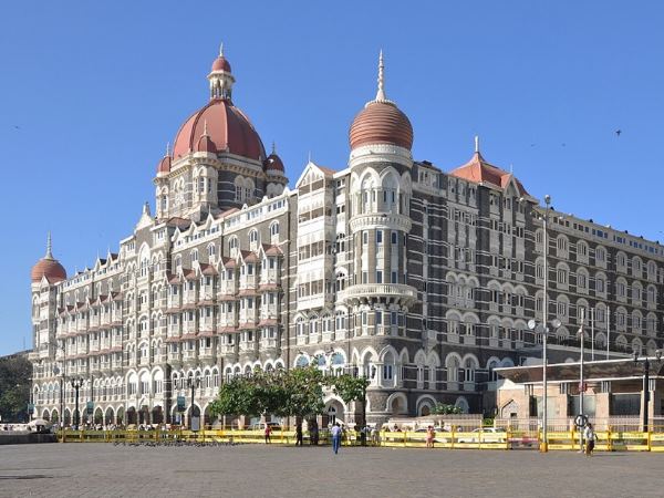 तंग आकर महिला को देना पड़ा था इस्तीफा