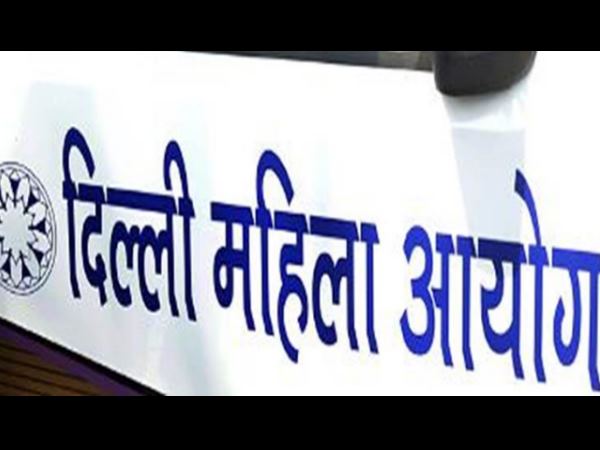 दिल्ली महिला आयोग ने किया रेस्क्यू दिल्ली महिला आयोग ने किया रेस्क्यू