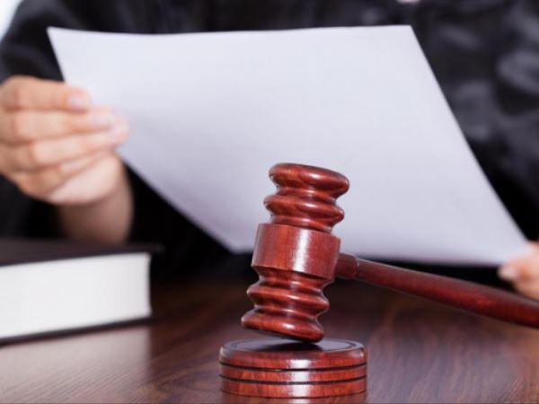 इलाहाबाद हाईकोर्ट का बड़ा फैसला, कहा- 60 नहीं 58 साल में ही होंगे राज्य कर्मचारी रिटायर