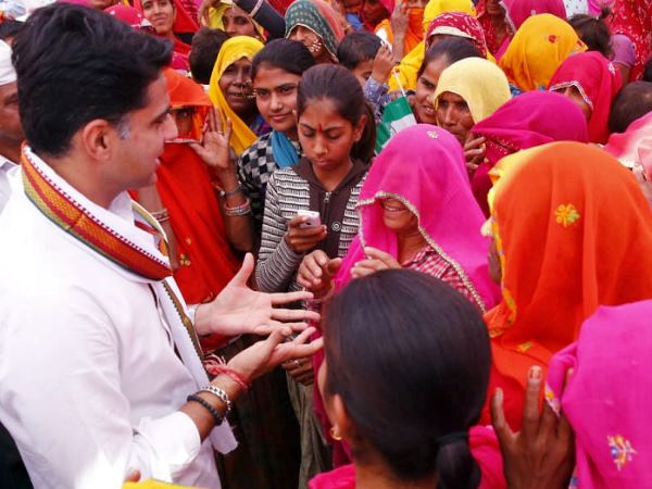 कर्मचारियों को भर्ती का लालच