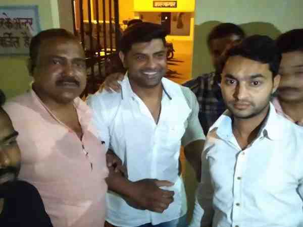 जमानत के बाद कार में की फायरिंग