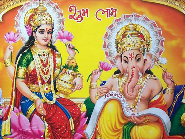 गणेश-लक्ष्मी की मूर्ति गणेश-लक्ष्मी की मूर्ति