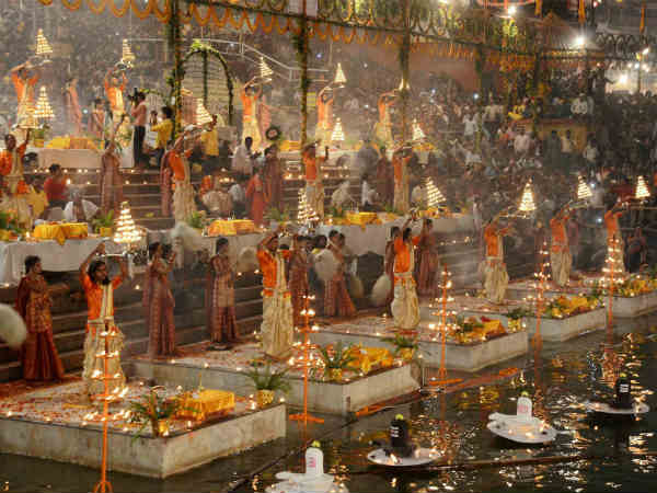 शिव शंकर के दर्शन करने की प्रथा शिव शंकर के दर्शन करने की प्रथा