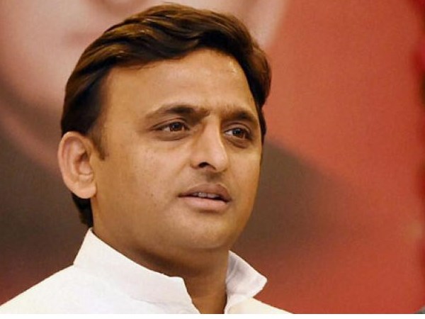 अखिलेश यादव ने की है सेना बुलाने की मांग अखिलेश यादव ने की है सेना बुलाने की मांग