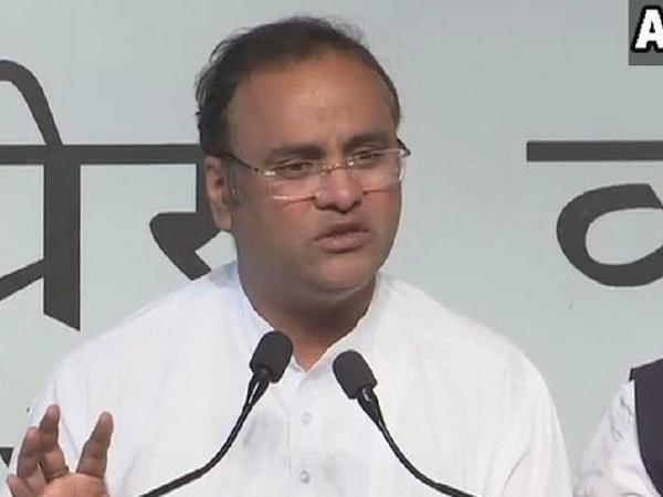 बेटा यह पैसे लो इस शिवराज सिंह को हराओ बेटा यह पैसे लो इस शिवराज सिंह को हराओ