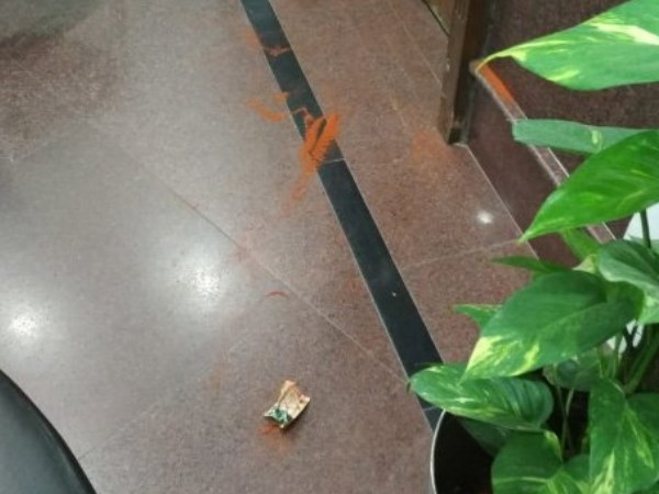 केजरीवाल के उपर किया गया यह हमला राजनीति से प्रेरित