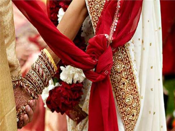 after 22 days of marriage wife flee with gold jewelery in yamunangar after 22 days of marriage wife flee with gold jewelery in yamunangar