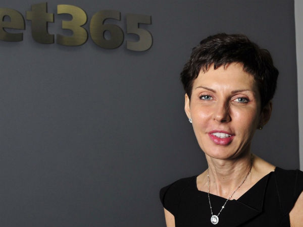 साल 2012 में महारानी ने किया था सम्मानित साल 2012 में महारानी ने किया था सम्मानित