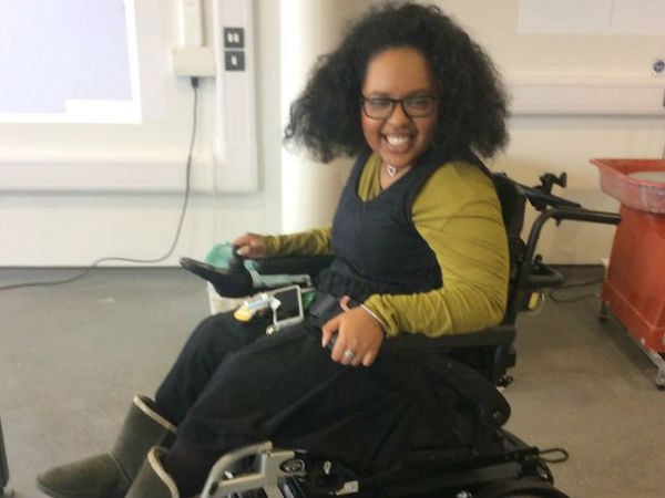 रंगभेद की वजह से अस्‍पताल में रहने का फैसला 