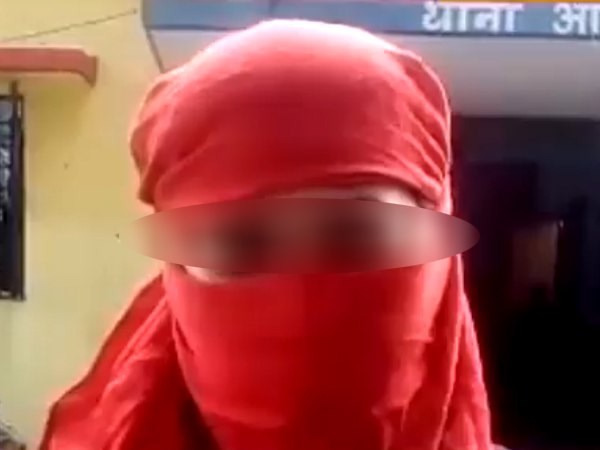 'मुझपर जबरन लिवइन में रहने का दबाव बनाया'